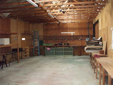 2810 W Evans Creek Rd, Rogue River, OR 97537 - photo 4