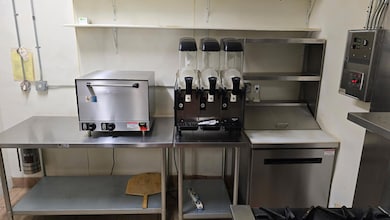 4433 W Lisbon Ave, Milwaukee, WI 53208 - photo 6