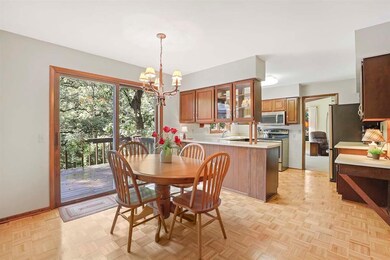 2333 White Oak Tr, Dunn, WI 53575 - photo 5