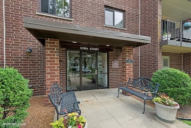 1491 Ashland Ave unit 4SW, Des Plaines, IL 60016 - photo 2