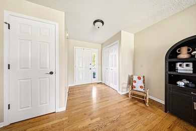 1212 Bellevue Dr, Dekalb, IL 60115 - photo 3