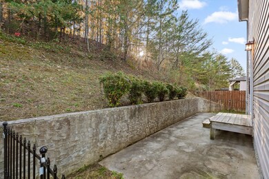 2117 Short Leaf Ln, Soddy-Daisy, TN 37379 - photo 5