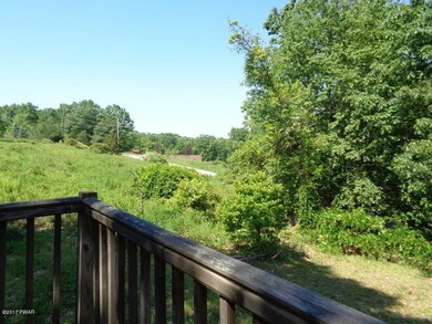 127 Mountain View Rd, Greeley, PA 18425 - photo 5