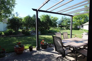 14419 Miracle Ct, Grabill, IN 46741 - photo 4