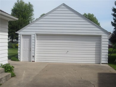2+ Stall Garage
