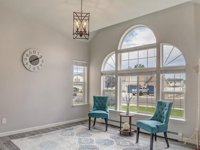 Flex front room-study, play room, library, living room...