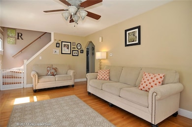 76 Speck Ave, Cranston, RI 02910 - photo 6