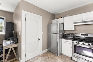 15 Belvoir Rd, Milton, MA 02186 - photo 4