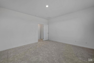 707 Dr, Shafter, CA 93263 - photo 7