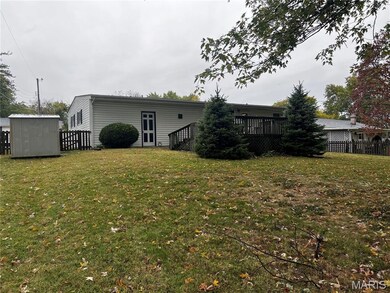 1212 Cunningham Ave, Saint Charles, MO 63301 - photo 6