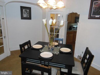 7241 Clinton Rd, Upper Darby, PA 19082 - photo 5