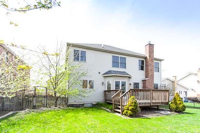 667 N Willow Rd, Elmhurst, IL 60126 - photo 2