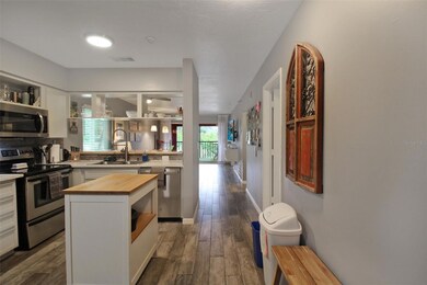 2124 N Tamiami Trail unit 101, Sarasota, FL 34234 - photo 4