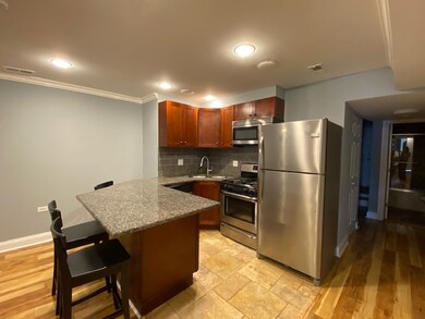 2816 W Arthur Ave unit 1, Chicago, IL 60645 - photo 4