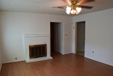 6427 Skipperton Rd, Macon, GA 31216 - photo 5