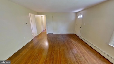 2174 S Queen St unit A, York, PA 17402 - photo 3