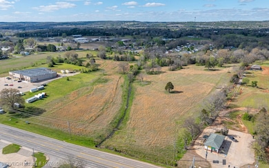 1301 E Main St, Booneville, AR 72927 - photo 3