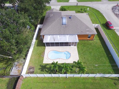 1634 SW Buffum Ln, Port Saint Lucie, FL 34984 - photo 2