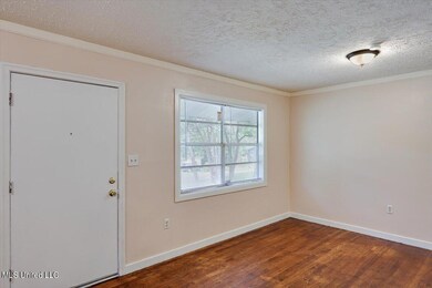 06-5082 Lurline Dr