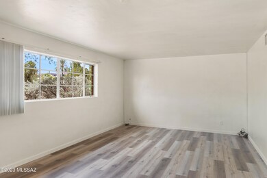 3237 E 2nd St Padstyler 2 Photo