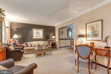 11045 Rutledge Dr, North Potomac, MD 20878 - photo 6