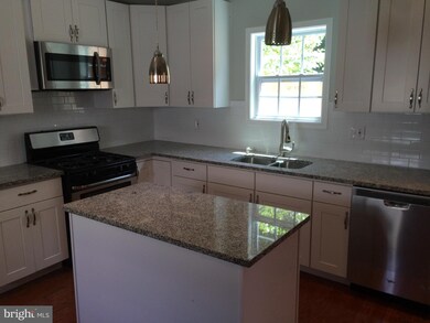 217 55th St NE, Washington, DC 20019 - photo 6