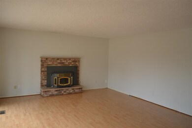 924 E Sherman Ave, Nampa, ID 83686 - photo 2