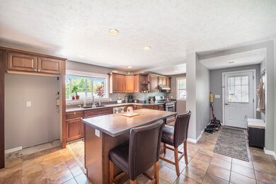 1341 Leonard St NE, Grand Rapids, MI 49505 - photo 3