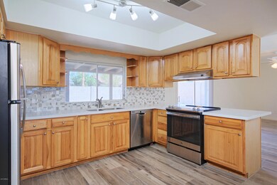 3908 W Laurel Ln, Phoenix, AZ 85029 - photo 7