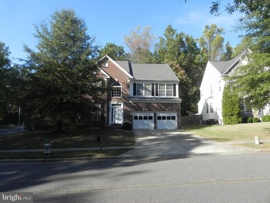 8800 Sumner Grove Dr, Laurel, MD 20708 - photo 2
