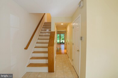 5367 Chase Lions Way, Columbia, MD 21044 - photo 3