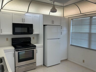 2303 Lucaya Ln unit F3, Coconut Creek, FL 33066 - photo 5