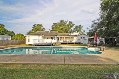 7454 S River Rd, Addis, LA 70710 - photo 2