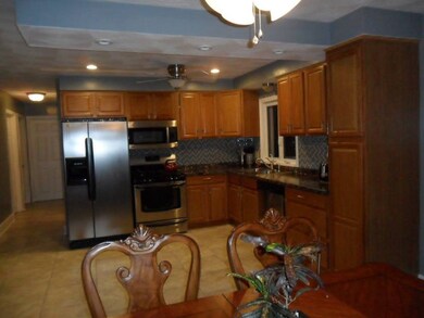 33 Rotary Dr, Johnston, RI 02919 - photo 7