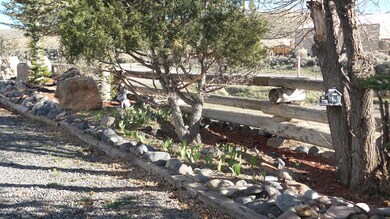 Front fencing in parking area