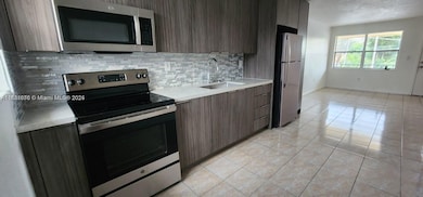 605 W 68th St unit 23, Hialeah, FL 33014 - photo 5