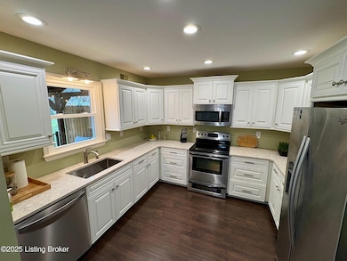 12016 Parkland Ct, Louisville, KY 40243 - photo 5