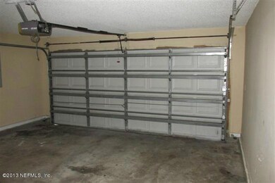 5051 Acre Estates Dr W, Jacksonville, FL 32210 - photo 6