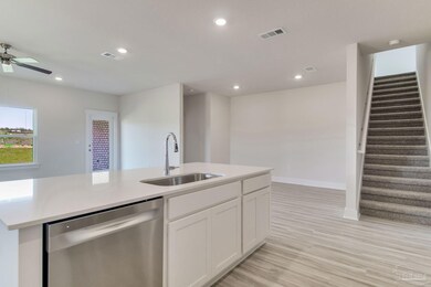 9769 Windy Hill Rd, Pensacola, FL 32526 - photo 6