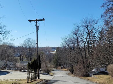 S Lakeview Rd