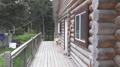 deck on 3 sides