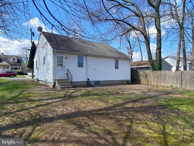 114 Highland Ave, Pennsville, NJ 08070 - photo 3