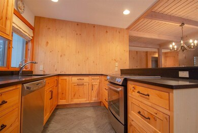 9 Clover Hill Rd unit 765B, Peru, VT 05152 - photo 3