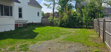 04. Side Yard