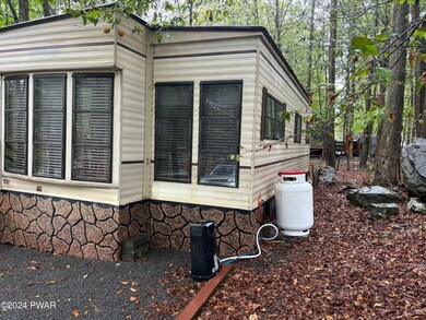 931 Coyote Ct, Covington Township, PA 18444 - photo 3