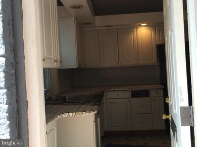 2581 Edmondson Ave, Baltimore, MD 21223 - photo 7