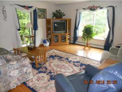 70 G h Carter Dr, Danville, NH 03819 - photo 6