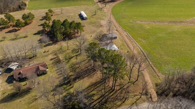 999 Bethel Prospect Rd, Prospect, TN 38477 - photo 3