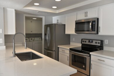 Brand new gourmet kitchen
