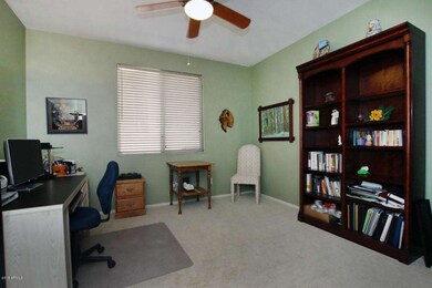 3316 N Lakeshore Ct Avondale-large-011-3